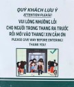 PHÉP LỊCH SỰ THƯỜNG BỊ LÃNG QUÊN TRONG THANG MÁY