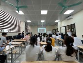 HỢP TÁC QUỐC TẾ: ĐOÀN CHUYÊN GIA NHẬT BẢN THĂM VÀ TRÌNH DIỄN CÔNG NGHỆ ROBOT PHỤC HỒI CHỨC NĂNG TẠI BỆNH VIỆN